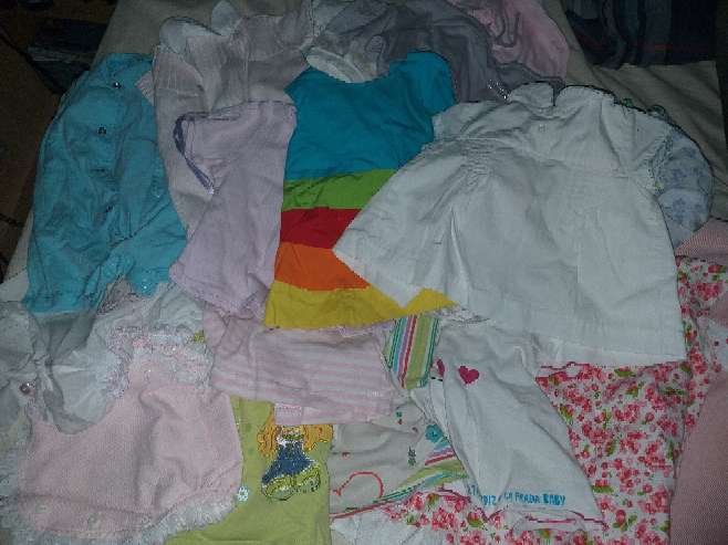 REGALO Ropa de nia 3-6 meses  2