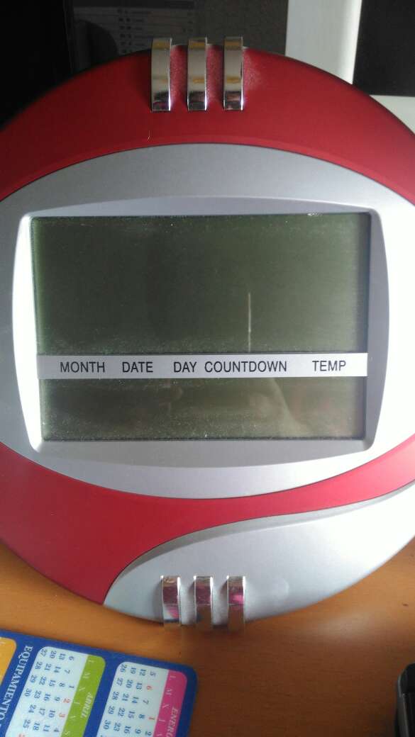 REGALO Reloj digital REGALO Reloj digital