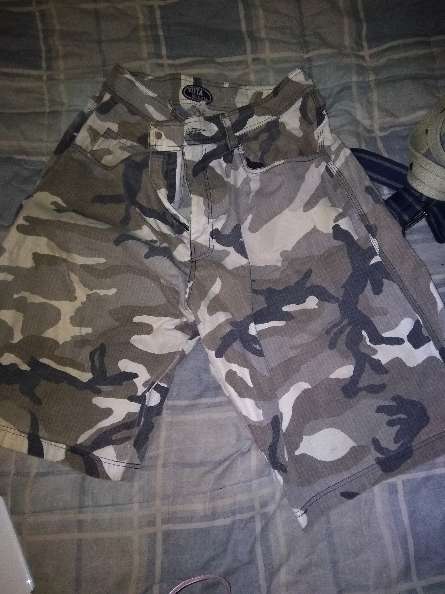 REGALO Pantalones talla 36. 