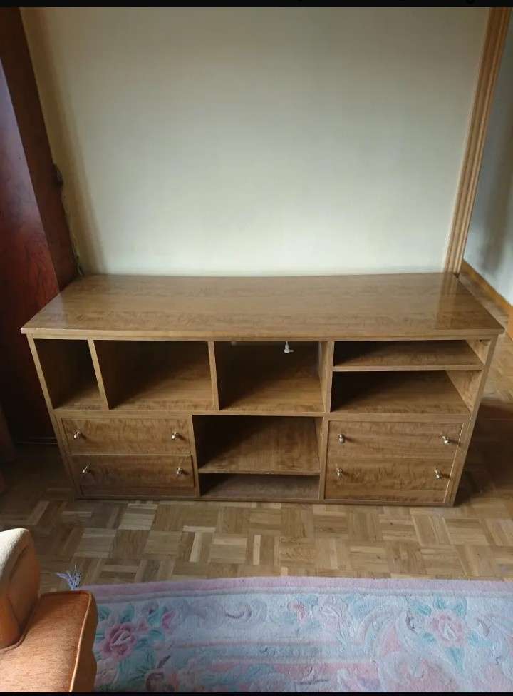 REGALO Mueble de saln  2