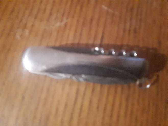 REGALO navaja multiusos 3