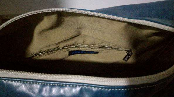 REGALO Bolso Mustang 4