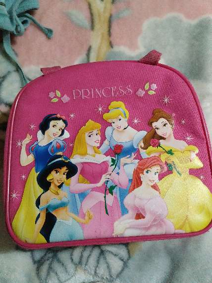 REGALO Bolsa o neceser Princesas Disney 1