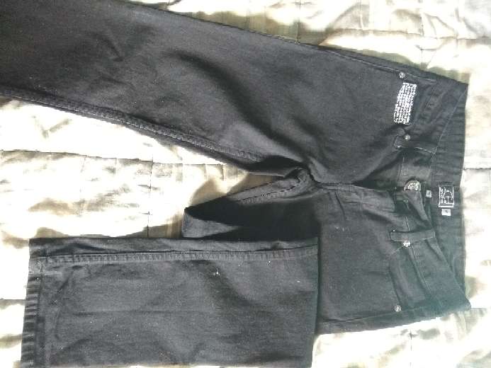 REGALO Pantalones talla S 2
