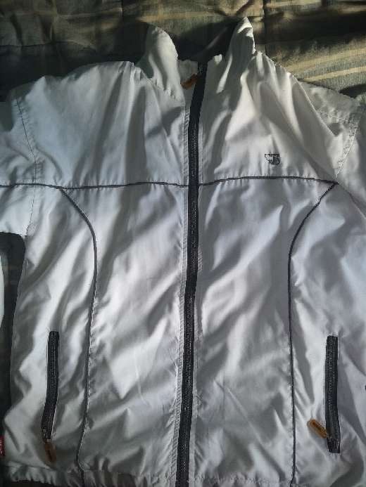 REGALO Chándal talla M-L REGALO Chándal talla M-L