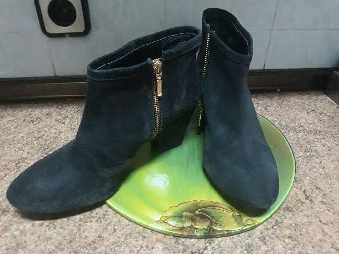 REGALO Botines antelina talla 39 RESERVADO REGALO Botines antelina talla 39 RESERVADO