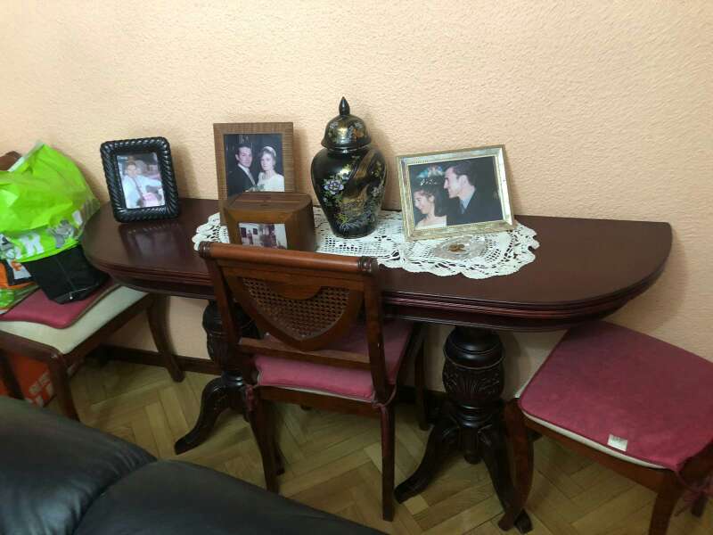 REGALO Mesa de comedor REGALO Mesa de comedor