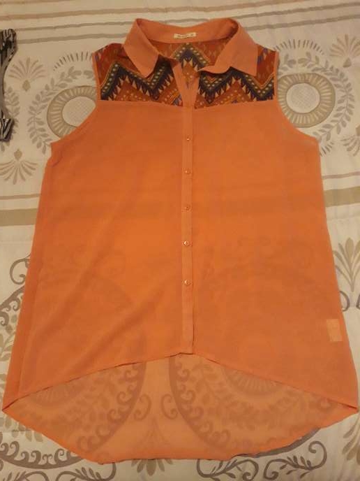 REGALO Camisa transparente color salmón REGALO Camisa transparente color salmón