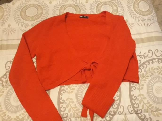 REGALO Torera roja de mujer REGALO Torera roja de mujer