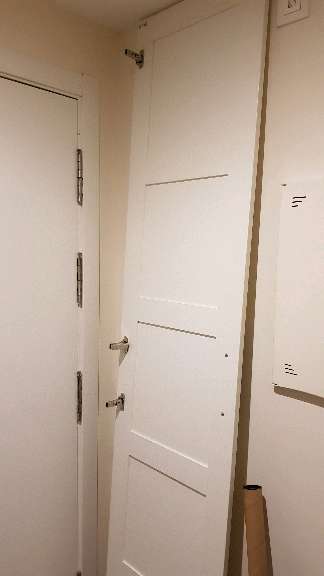 REGALO armario ikea (tiene las 2 puertas) No disponible. 2