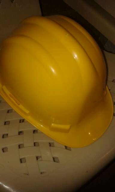 REGALO casco para obrero REGALO casco para obrero