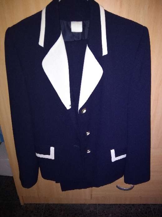 REGALO Traje chaqueta pantalón ML REGALO Traje chaqueta pantalón ML