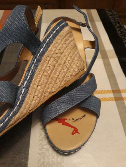 REGALO Sandalias de cua  2