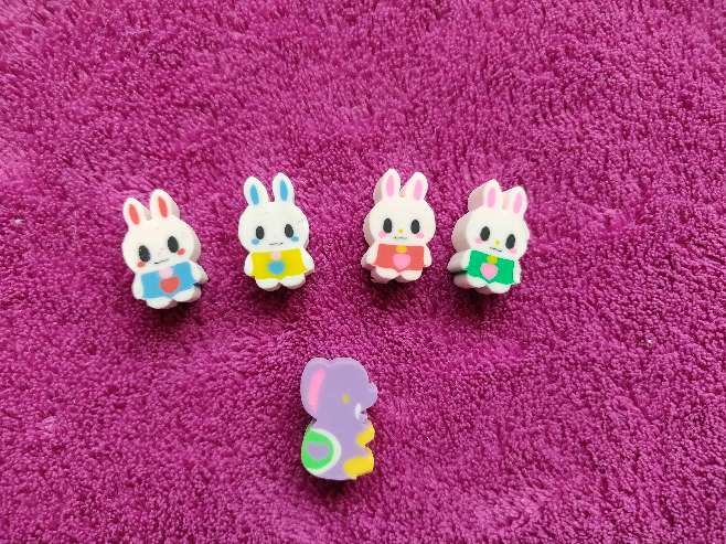 REGALO Gomas de borrar y adornos REGALO Gomas de borrar y adornos