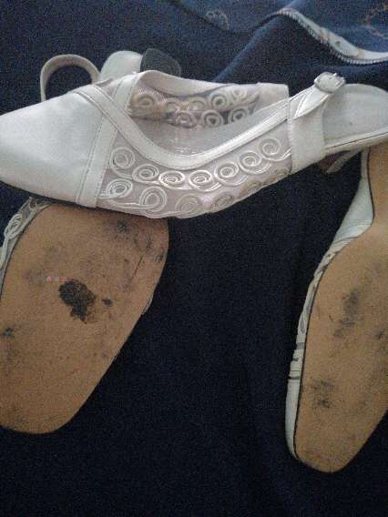 REGALO Usado un par de veces zapatos de mujer de piel 3