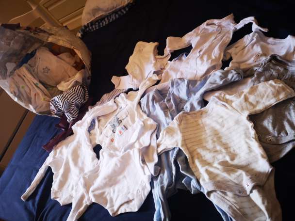 REGALO Ropa de niño REGALO Ropa de niño