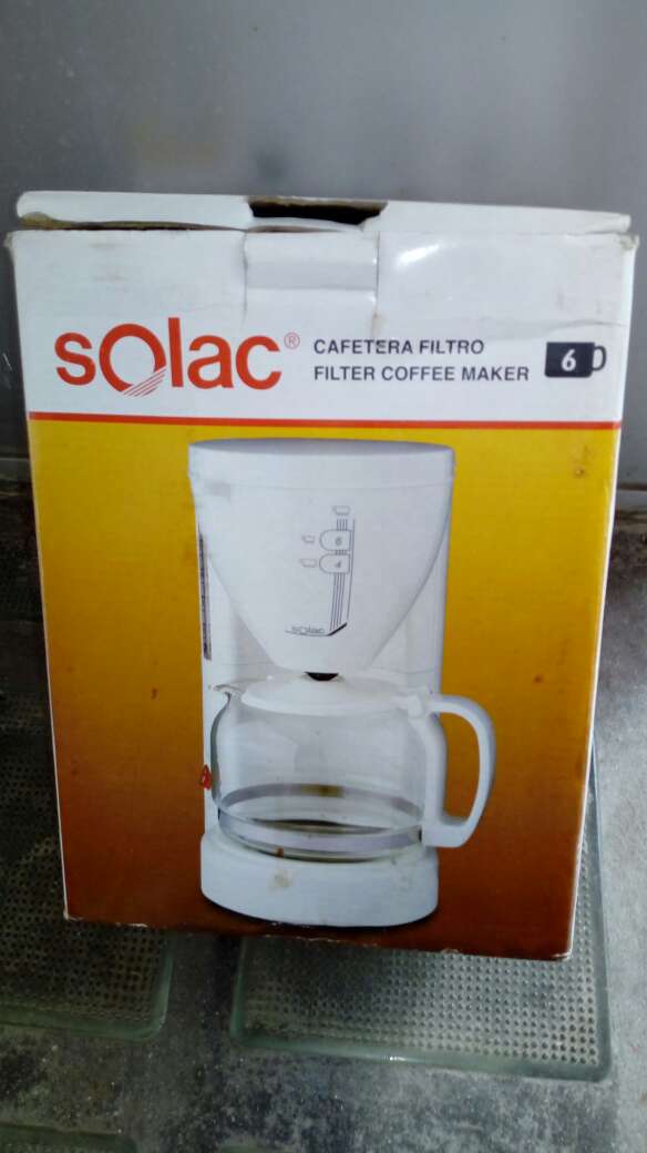 REGALO Cafetera sin vaso 2