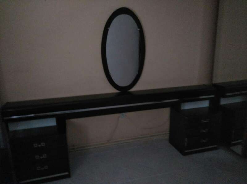 REGALO mesillas  de noche. espejo