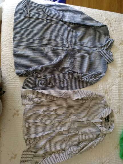 REGALO Lote de ropa 7. Fuenlabrada central. Ropa hombre REGALO Lote de ropa 7. Fuenlabrada central. Ropa hombre