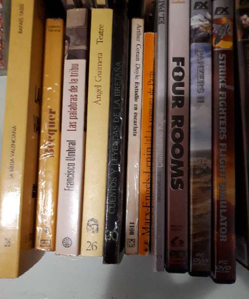 REGALO Películas, libros y cds REGALO Películas, libros y cds