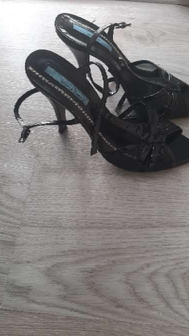 REGALO sandalias numero 38 REGALO sandalias numero 38