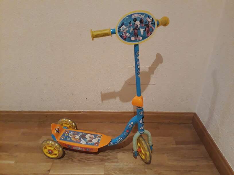 REGALO Patinete 3 ruedas REGALO Patinete 3 ruedas