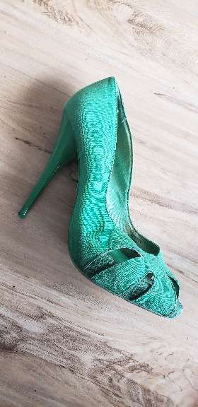 REGALO tacones altos 2