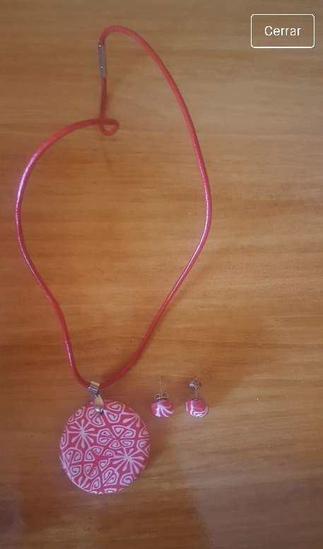REGALO Conjunto de pendientes y collar 2