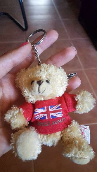 REGALO Llavero oso Englad REGALO Llavero oso Englad