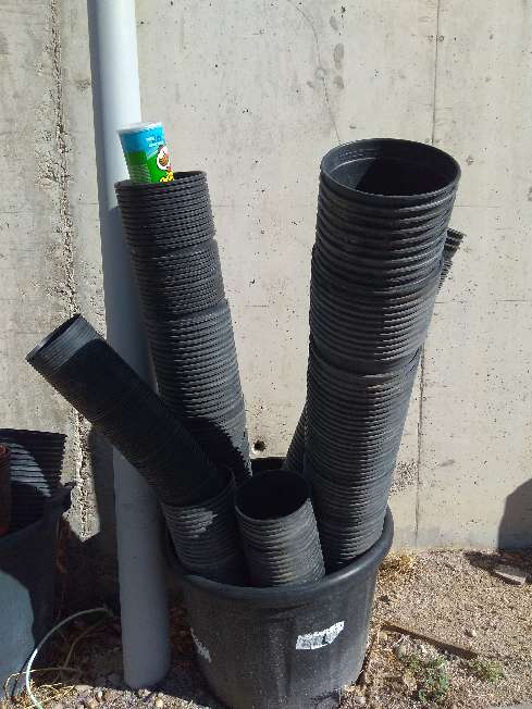 REGALO Macetas de plstico 3