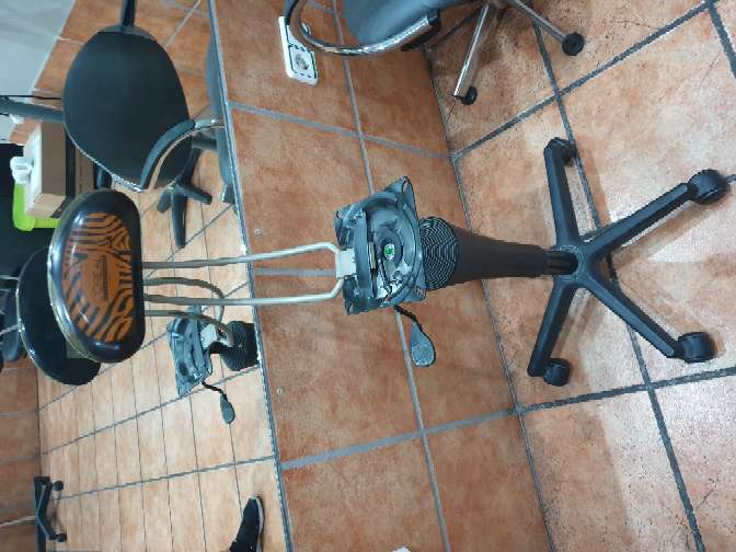 REGALO silla peluquería rota REGALO silla peluquería rota