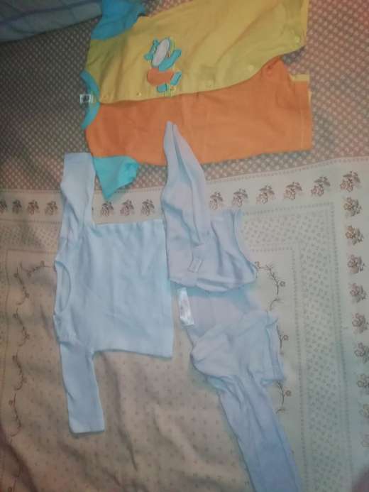 REGALO Ropa bebe nio  zapatos y bolsa  2