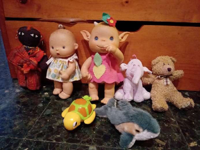 REGALO Peluches diversos