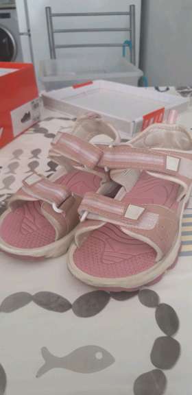 REGALO sandalias REGALO sandalias