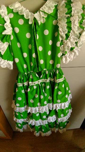 REGALO traje de sevillana para nia 2