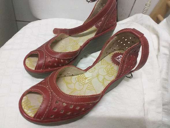 REGALO Zapatos semi nuevos 2