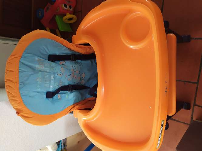 REGALO Trona infantil 2