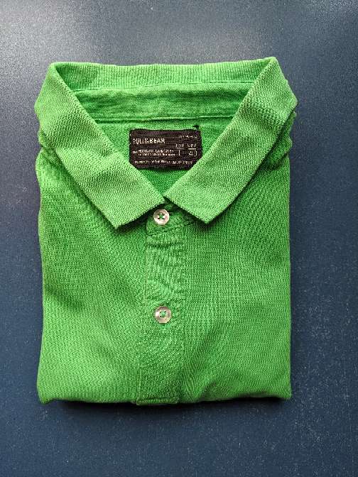 REGALO Polo verde Pull&Bear REGALO Polo verde Pull&Bear