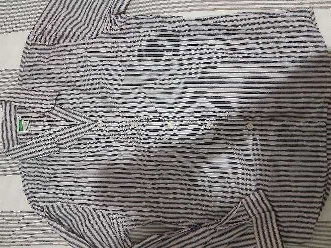 REGALO Camisa Benetton talla M 3