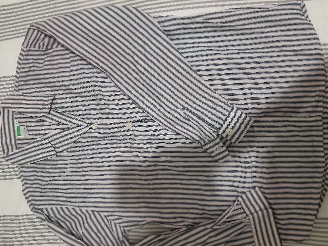 REGALO Camisa Benetton talla M REGALO Camisa Benetton talla M