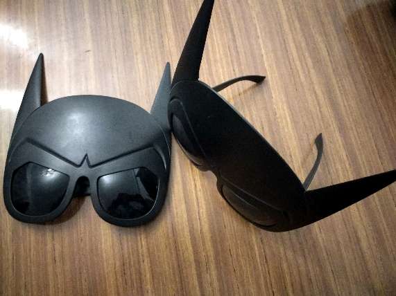 REGALO Gafas-mscara de Batman 3