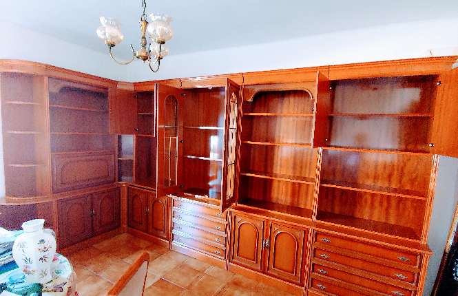 REGALO mueble del comedor REGALO mueble del comedor