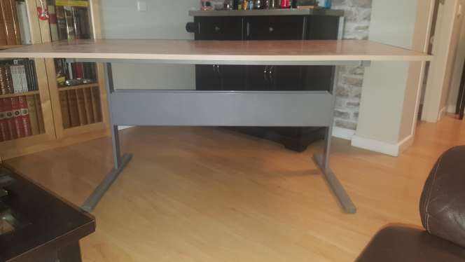 REGALO Mesa de estudio 2