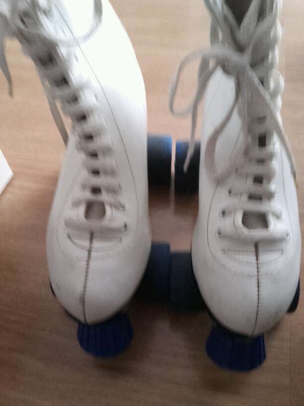 REGALO botas patinar REGALO botas patinar