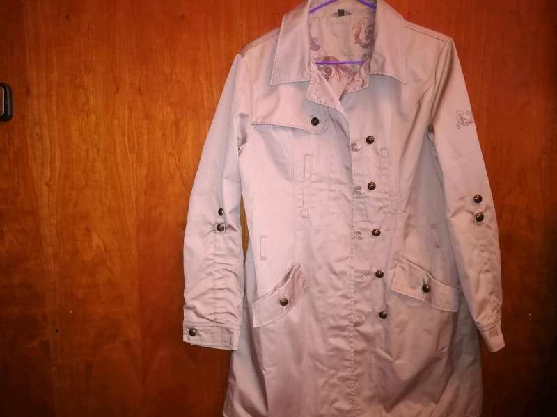 REGALO Chaqueta de mujer REGALO Chaqueta de mujer
