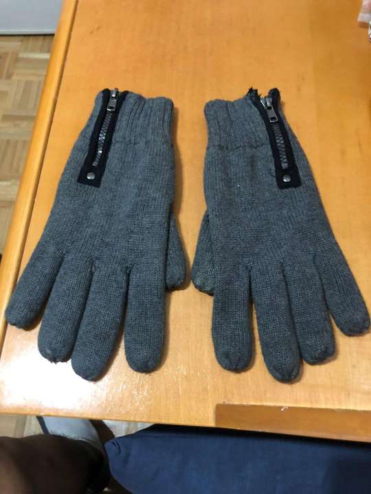 REGALO guantes y gorros de invierno 1