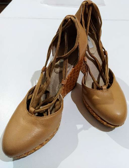 REGALO Zapatos talla 37 y medio REGALO Zapatos talla 37 y medio