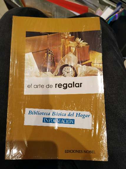 REGALO libro: el arte de regalar REGALO libro: el arte de regalar