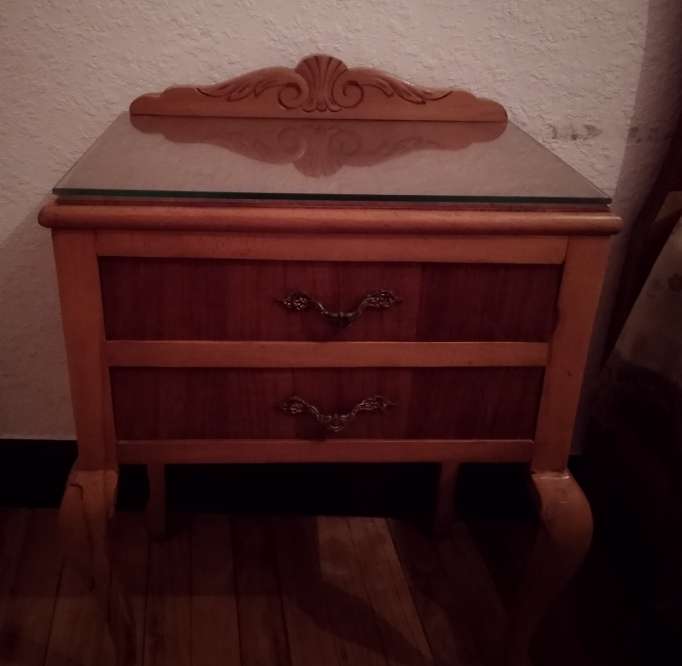 REGALO Dos camas de 1,05 con una mesilla y tocador a juego 3