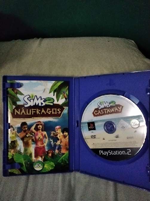 REGALO Los Sims Nufragos para PS2 3